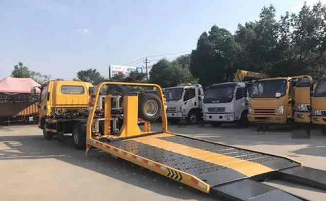 康县汽车中途维修案例
